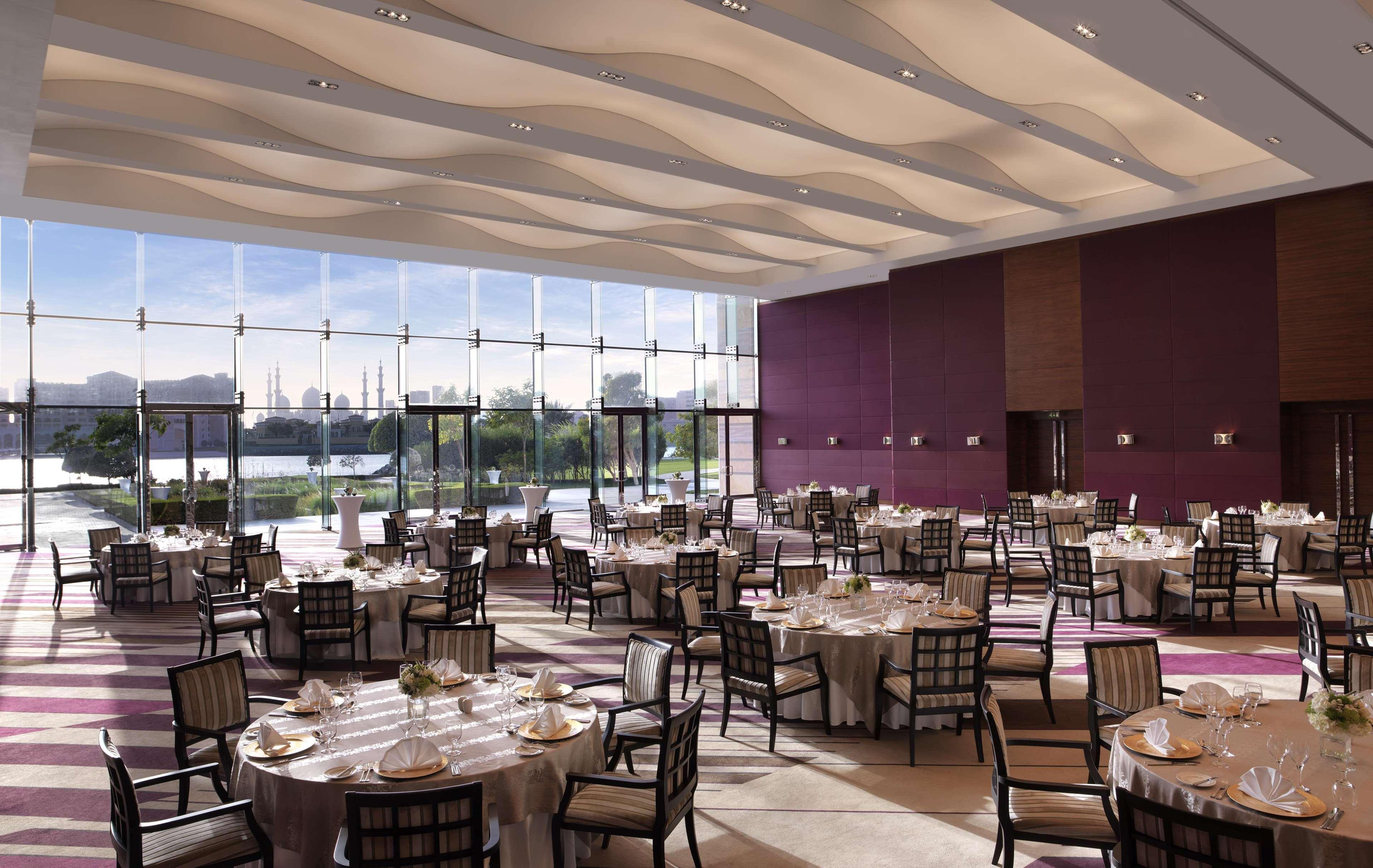Fairmont Bab Al Bahr 5* Абу-Даби